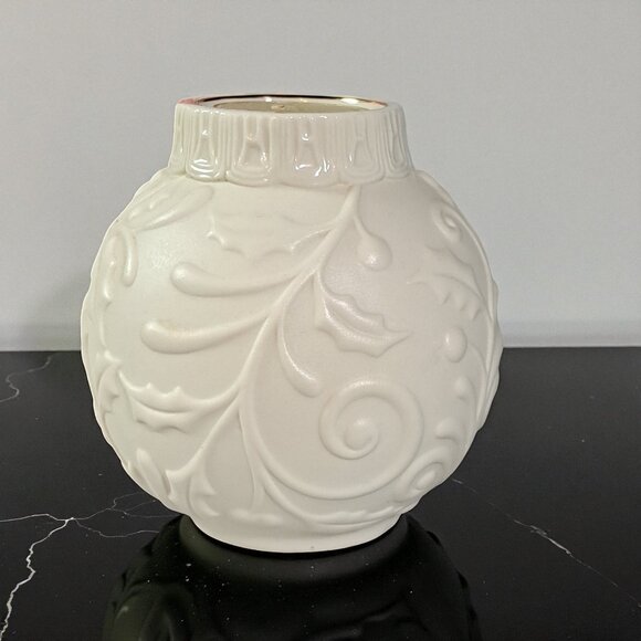 Lenox Ornamental Glow Holly Scrollwork Votive - NIB - Picture 7 of 10